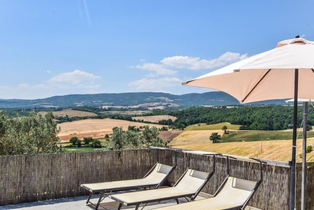 Agriturismo Podere Biancospino Piscina Privata Chianciano Terme Exteriör bild