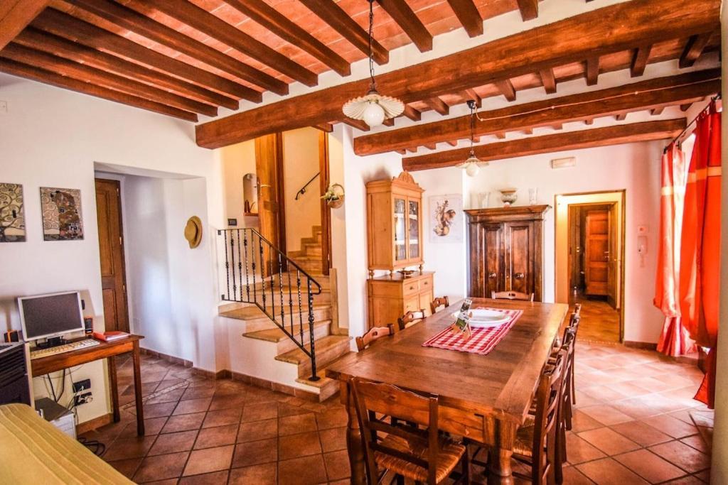 Agriturismo Podere Biancospino Piscina Privata Chianciano Terme Exteriör bild